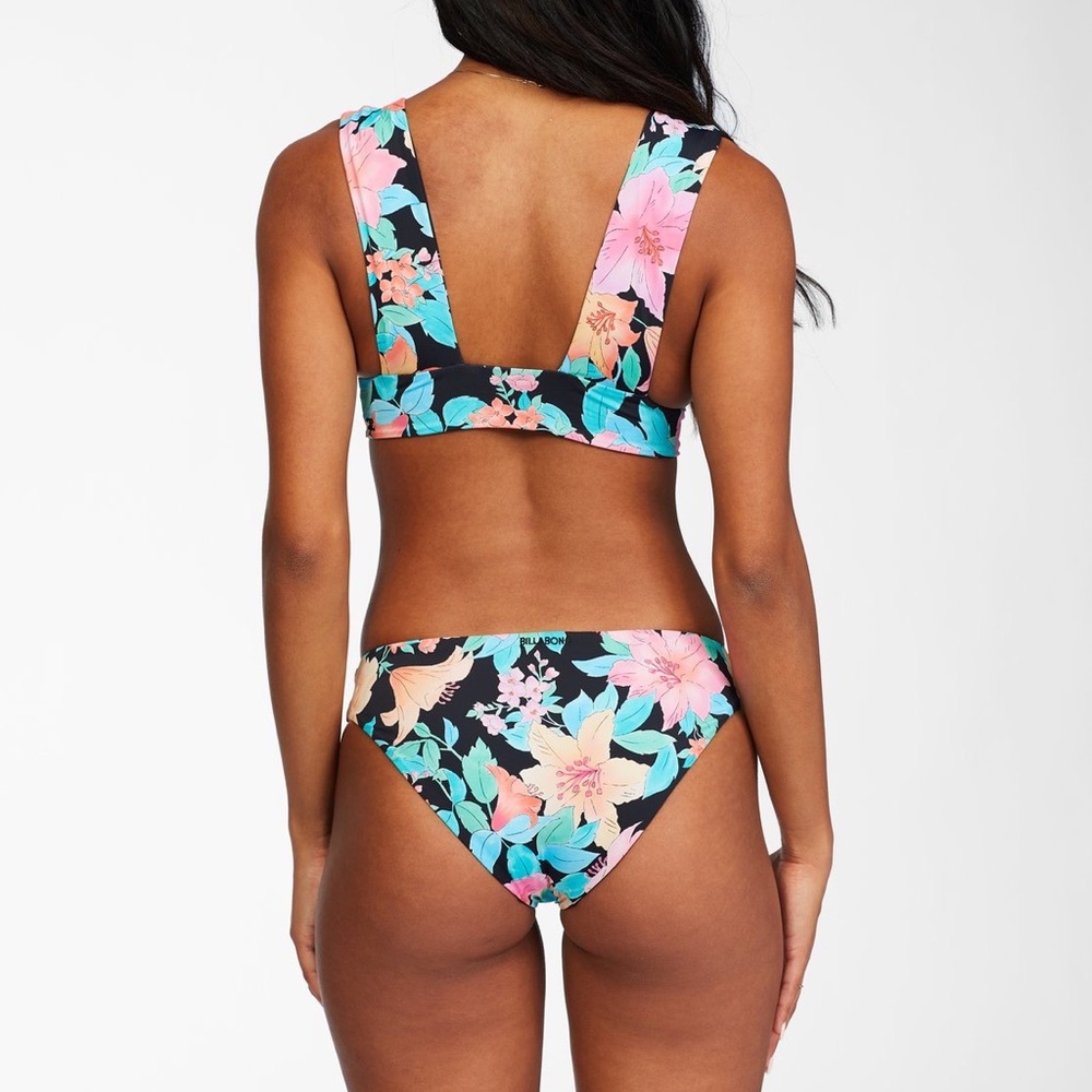 Billabong reversible bikini 💕Host pick💕